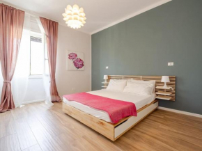 Stazione-Metro Luxury Apartment